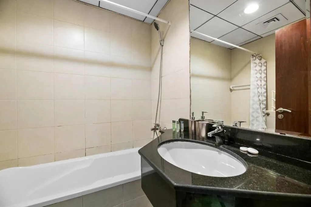 Stonetree - Cozy Fully-Furnished Studio In Jlt Dubai United Arab Emirates